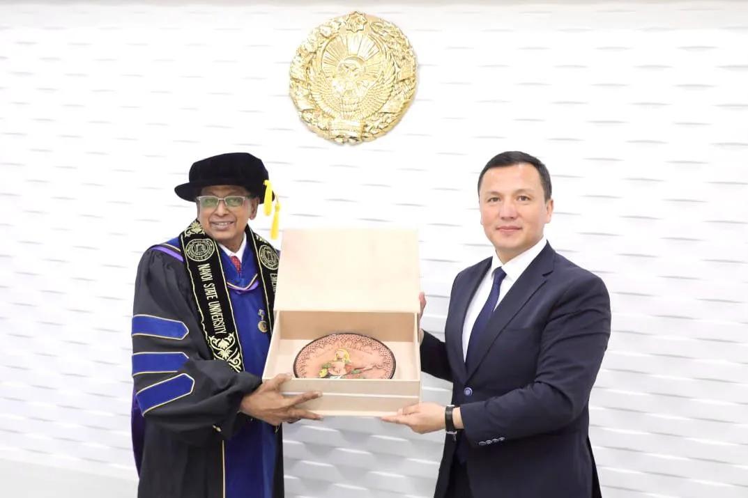 NAVOIY DAVLAT UNIVERSITETIDA YANGI FAXRIY PROFESSOR